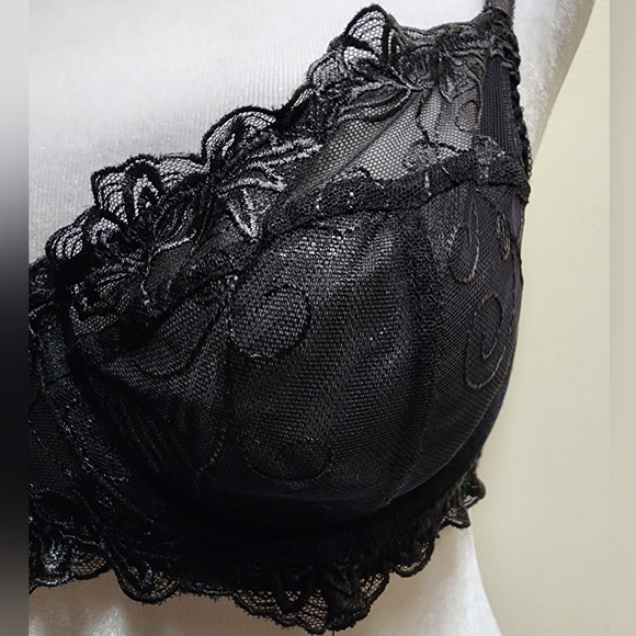 Gorgeous Black Lace Demi Cup Bra Size 34D ♥︎ Underwire Bra ♥︎ - Picture 5 of 11